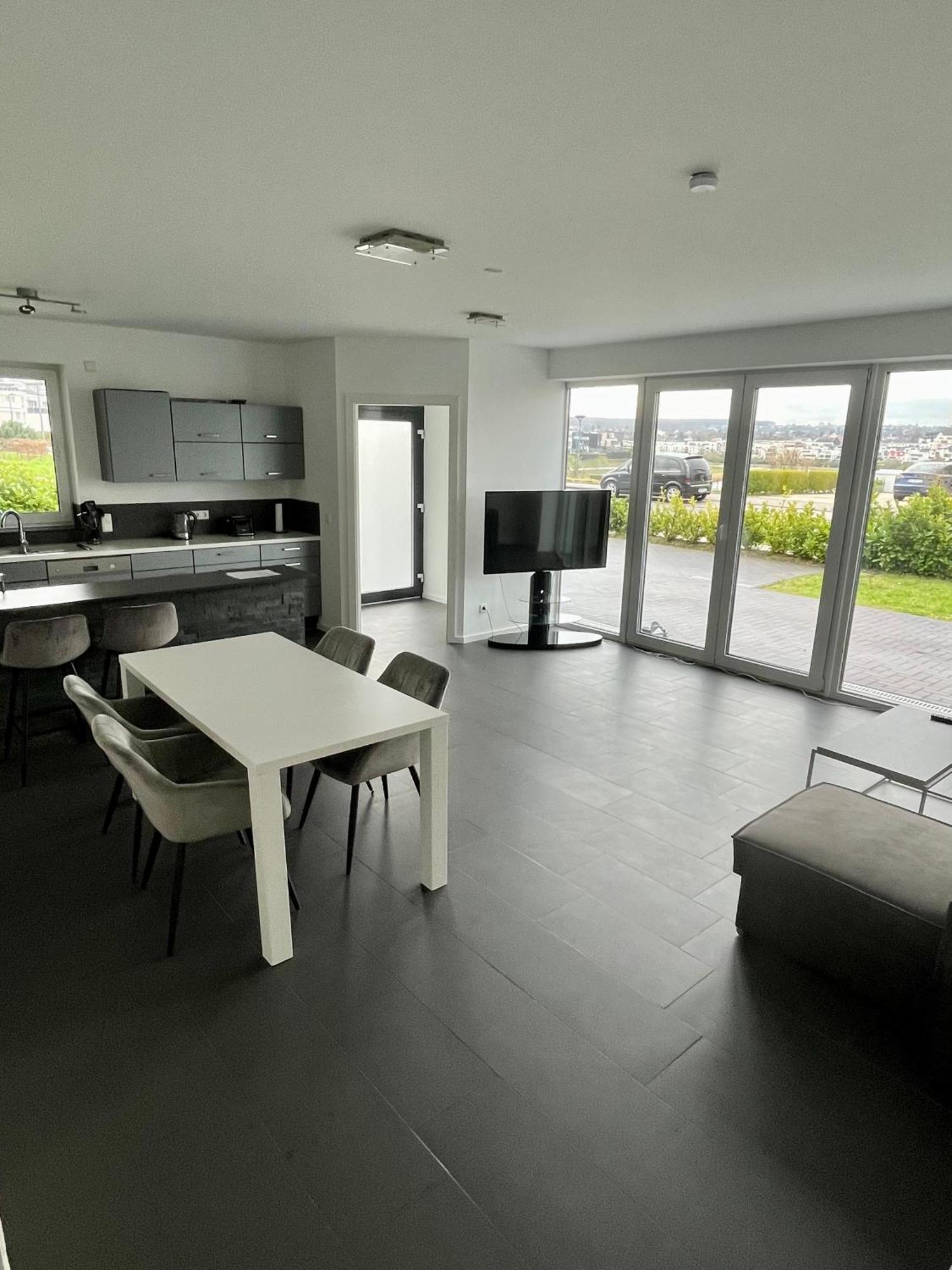 Luxuswohnung Direkt Am Phoenixsee Dortmund Exterior photo